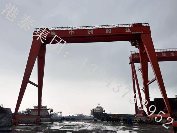 河北唐山造船門式起重機(jī)廠家造船門式起重機(jī)結(jié)構(gòu)堅(jiān)固