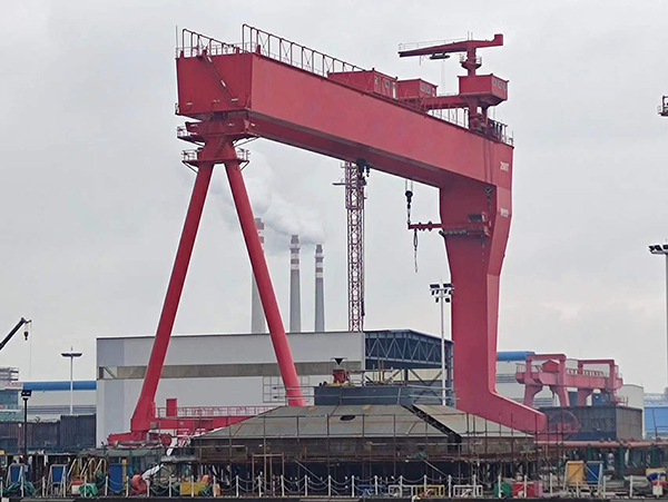 山東煙臺造船門式起重機廠家造船門式起重機作業靈活