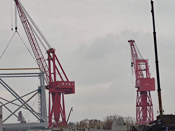 浙江杭州單臂架門座式起重機公司單臂架門座式起重機可靠性高