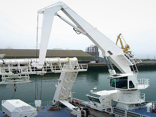 重慶船用起重機公司船用起重機操作控制精確