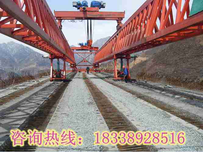 云南昆明架橋機(jī)出租公司租賃DJ180架橋機(jī)試吊成功