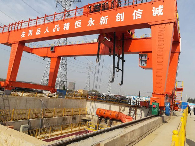 內蒙古烏海龍門吊租賃安裝