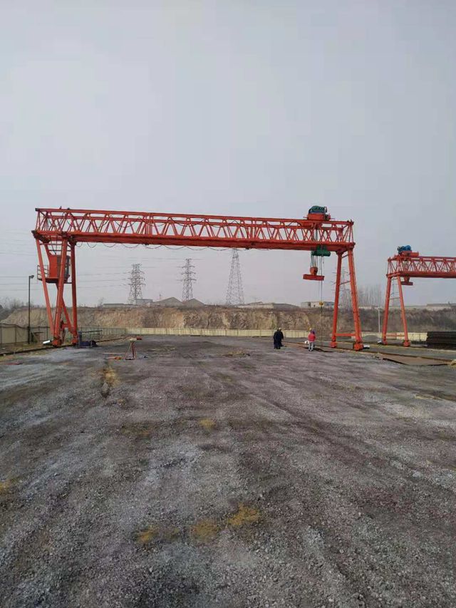 購買高質(zhì)量龍門吊建議到寧夏銀川龍門吊廠家考