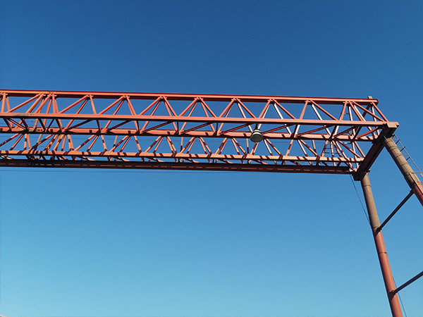 吉林白城龍門吊出租廠家 100噸港口船廠龍門吊多