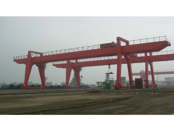 四川眉山龍門吊路橋使用