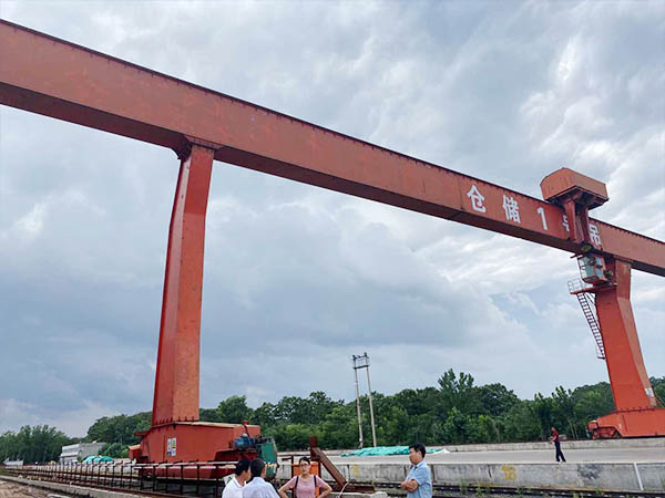 廣東惠州龍門吊廠家主梁形式分類的特點